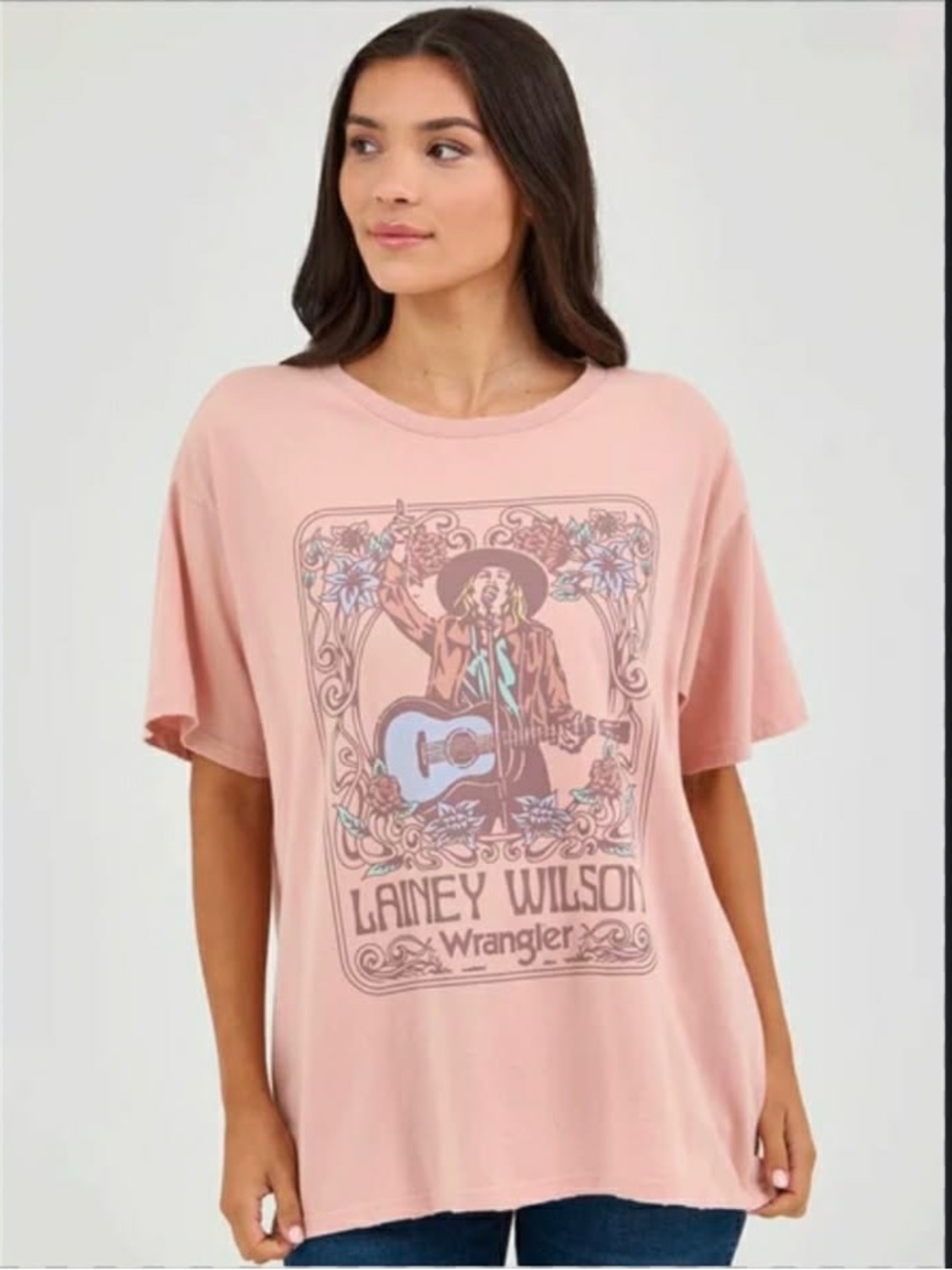 Wrangler Women's Lainey Wilson Oversized Band Tee - Wmns sz MEDIUM